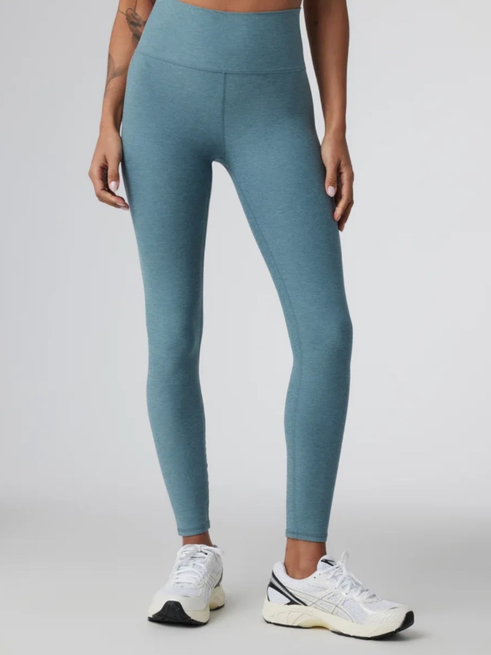 Vuori Heather Smoke Blue Heather High-Waist Leggings - Picture 2 of 5
